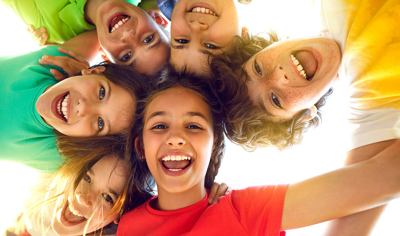 Czy dziecko potrzebuje witaminy C? Fakty, dawkowanie i wpływ na odporność malucha